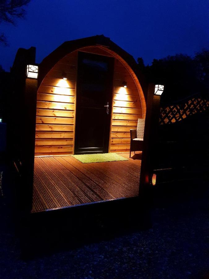 Highland & Transylvania Glamping Pods Roybridge Exterior photo