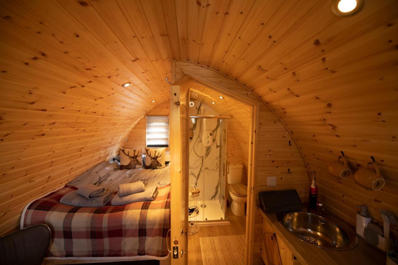 Highland & Transylvania Glamping Pods Roybridge Exterior photo
